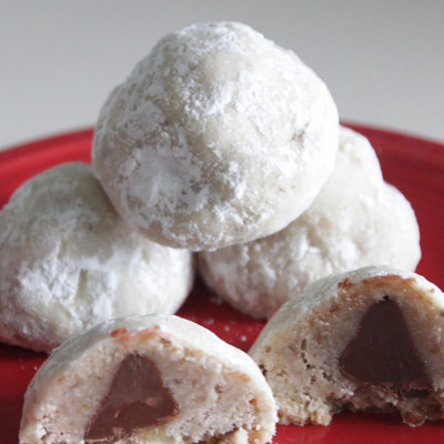 Snowball Kiss Cookies